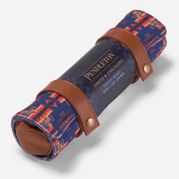 Pendleton Chess & Checkers Travel Pack Roll-Up Game Camping Chief Joseph Blanket - Picture 7 of 7